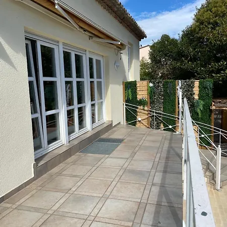 Avec Piscine A Super Cannes