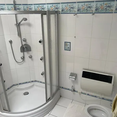 Villa Avec Piscine A Super Cannes *