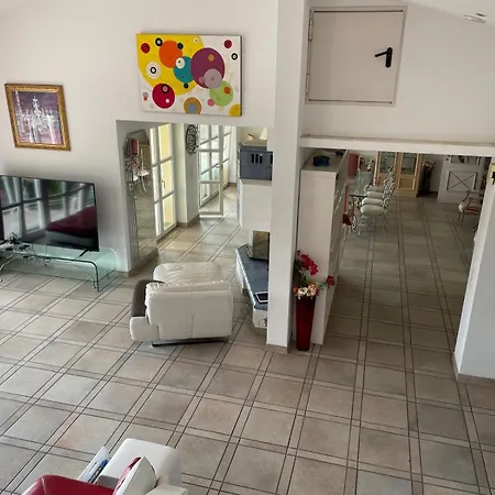 Avec Piscine A Super Cannes *