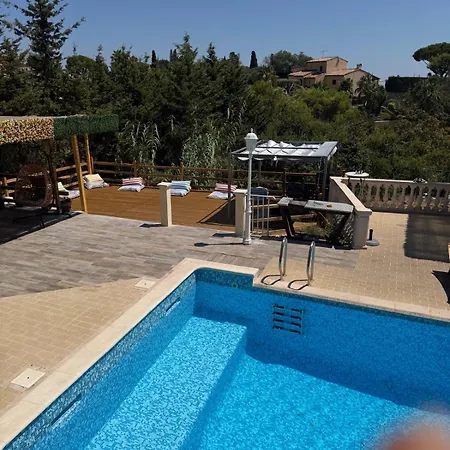 Avec Piscine A Super Cannes 발로리스